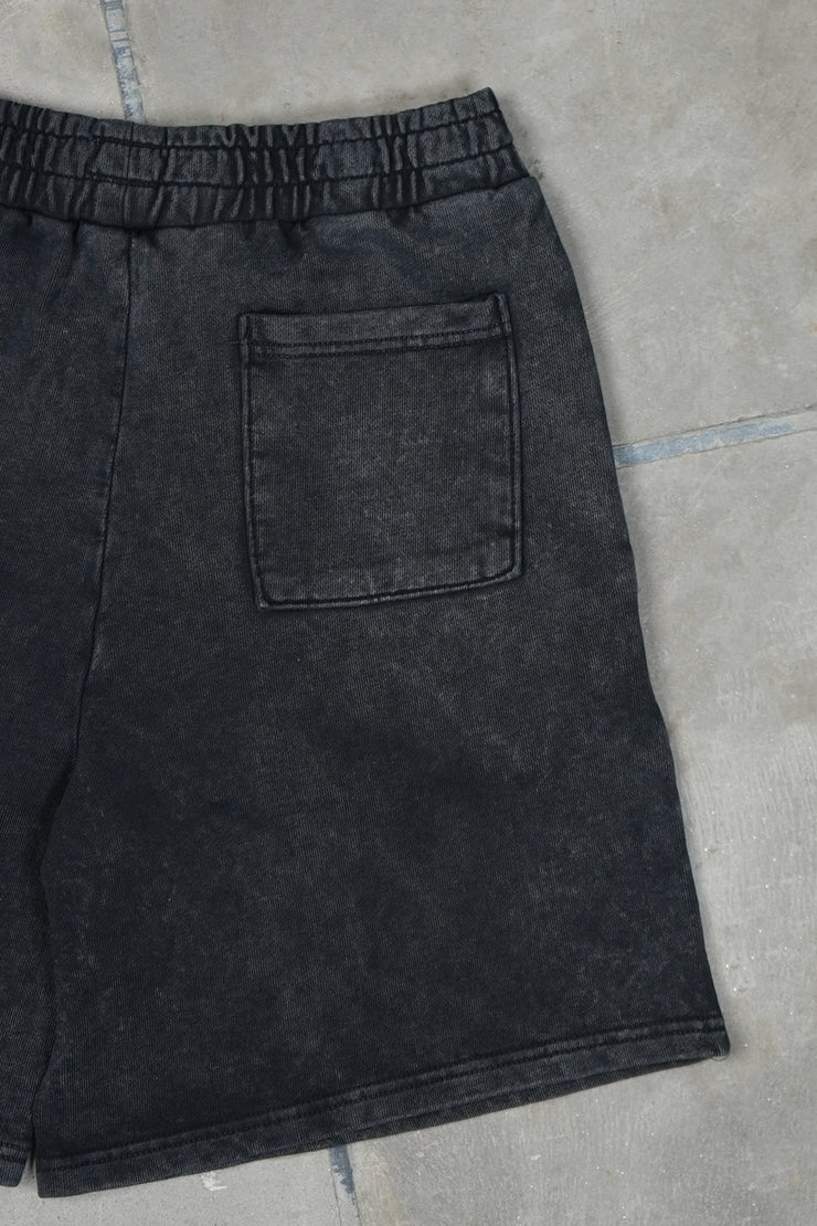 Short Oversized Black